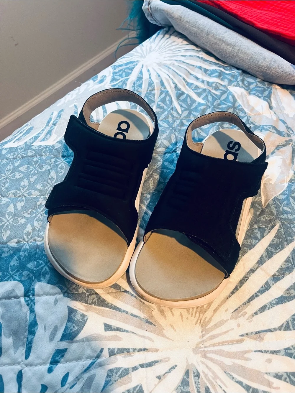 Adidas Kids Black Open-Toe Hook-and-Loop Sandals